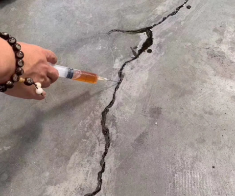 长清混凝土裂缝修补技术详解​